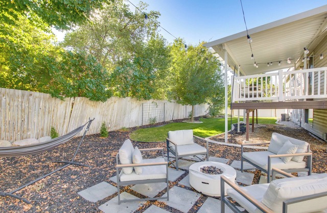 Smithfield Retreat: Ideal for Family Gatherings!