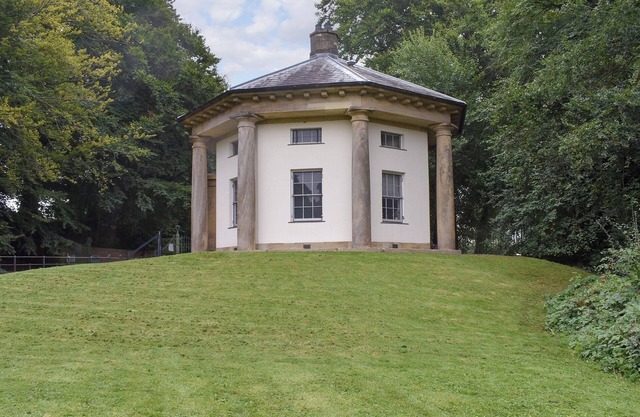 Smithy Lodge at Heaton Park