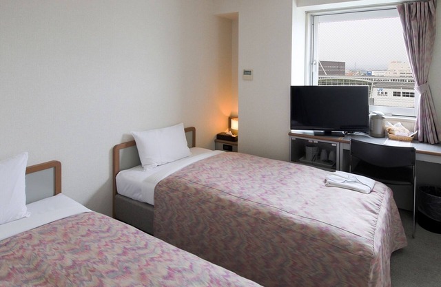 Smoking Twin room / Komatsu Ishikawa