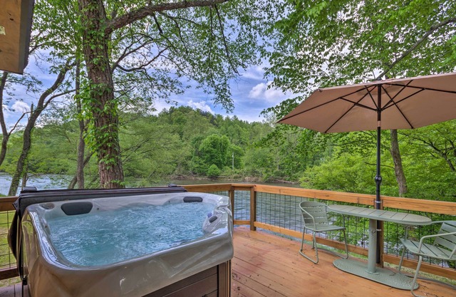 NEU! Hütte am Tuckasegee River-Mins nach Bryson City