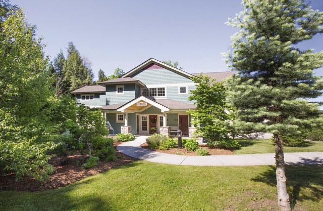 Smugglers Notch Vermont/ 2 bedroom deluxe