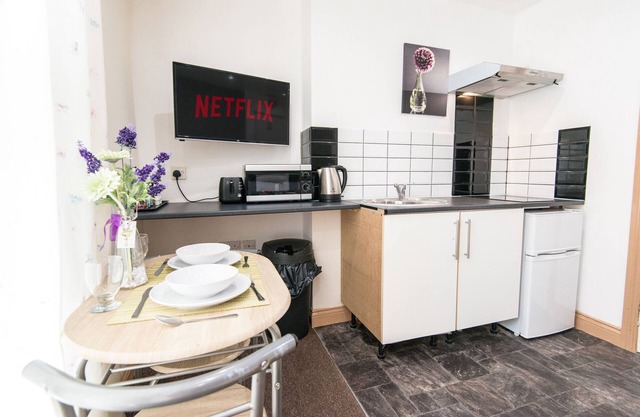 Snooze Apartments Flat 51