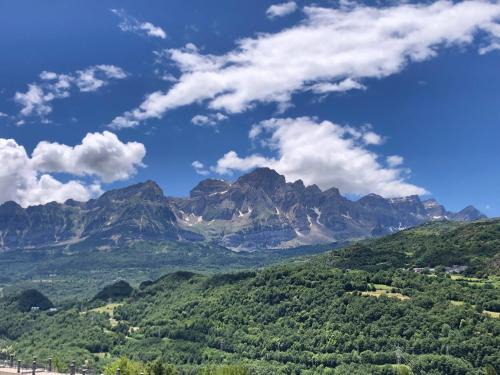 Snow Hills Panticosa