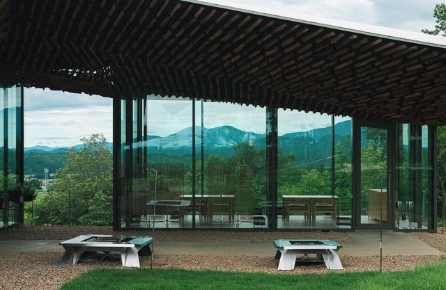 Snow Peak FIELD SUITE SPA HEADQUARTERS