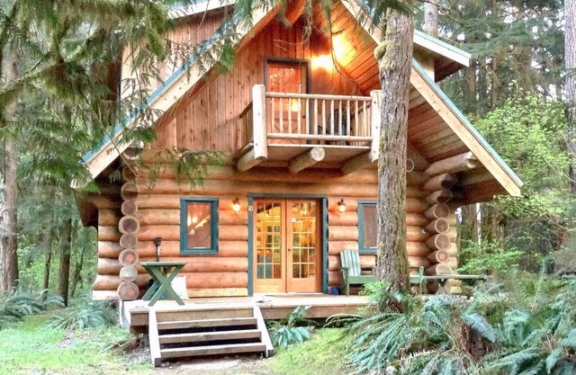 Snowline Cabin # 10 - Echtes Blockhaus - WiFi - SLEEPS-8