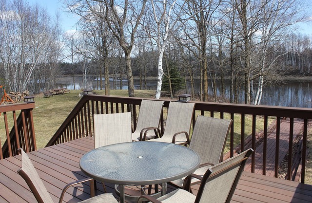 NEUE AUFLISTUNG! Lake of the Woods Getaway