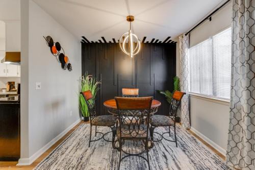 Soda City Luxury 3BR Condo
