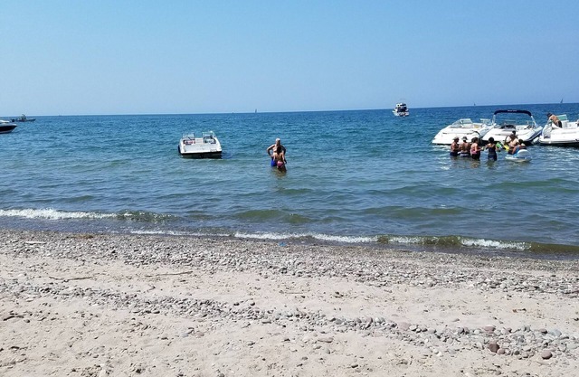 MONATLICHE MIETE JETZT VERFÜGBAR - MÄRZ 2020 R & R Bayview Cottage in Sodus Point