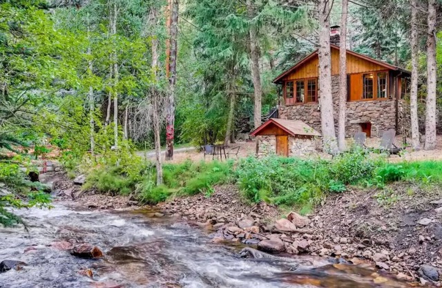 Solace WATERFRONT Work & Play Cabin getaway
