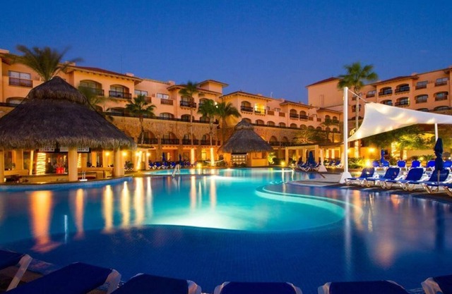 Solaris Ocean Front 2 BDRM Villa