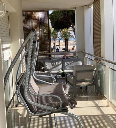 SOLIMAR 10 SALOU Solo FAMILIAS con Parking y piscina