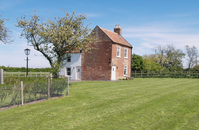 3-Zimmer-Unterkunft in Hogsthorpe, in der Nähe von Chapel St Leonards