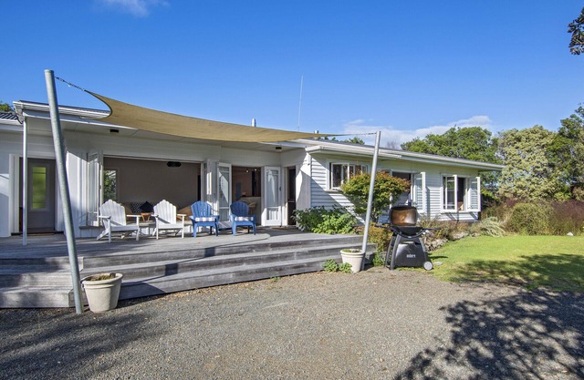 Somerton - Waipu Holiday Home