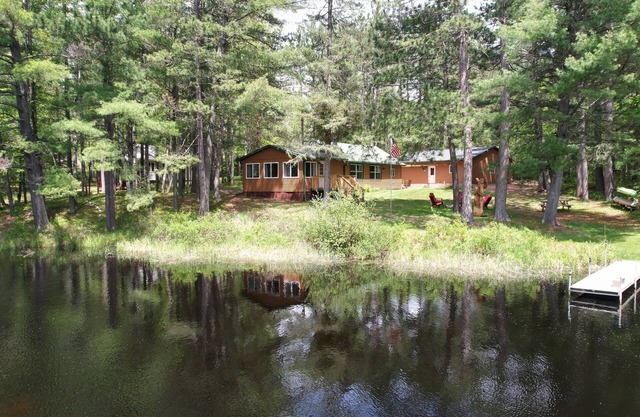 Somo River Home - Fire Pit, Dog Friendly, W&D, Kayaks, Canoe