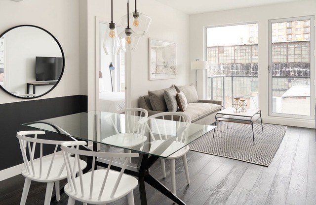 Sonder at The Richmond | Two-Bedroom Apartment w/ Balcony