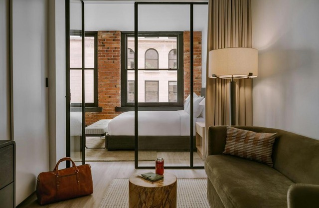 Sonder by Marriott Bonvoy Apollon Apartments Old Montreal