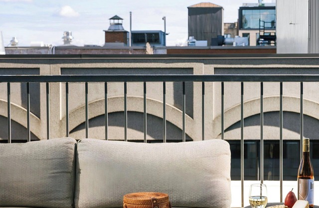 Sonder by Marriott Bonvoy Penny Lane Apartments Old Montreal