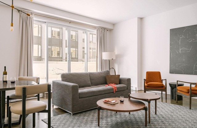 Sonder Penny Lane | One-Bedroom Apartment w/ Balcony