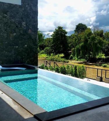 Song View Pool Villa