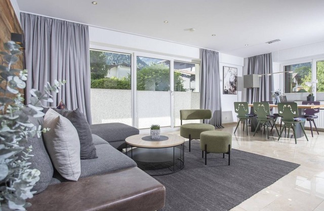 Sonnjoch mit Terrasse ca. 63m² Kurzaufenthalt - Karwendelblick Apartments