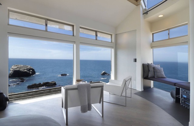 Sonoma Coast~Unparalleled Ocean Front Views