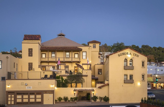 Sonora Inn