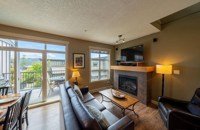 Sooke 2 Bedroom Townhome