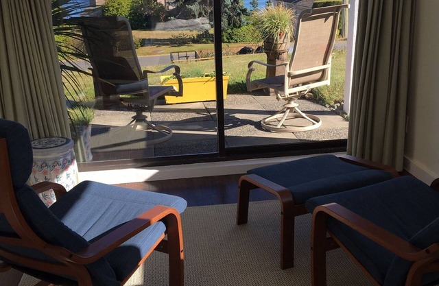 Sooke Ocean View Suite