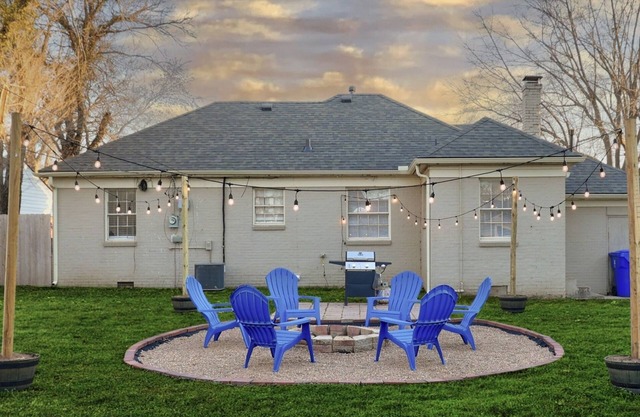SOONER SUITE - 5 Min From OU - Media Room & Fire Pit - 7 Guests