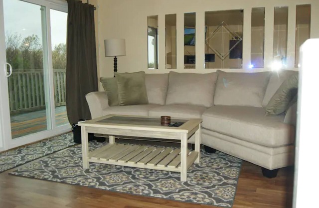 Soothing 2-bdrm condo near beach with WiFi and Fireplace