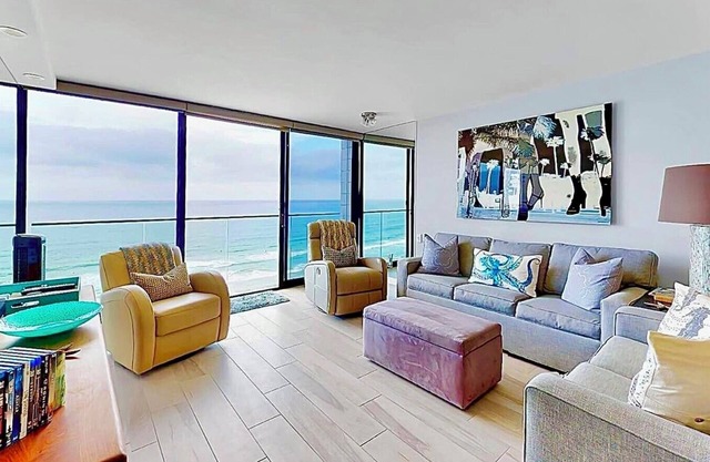 Soothing Ocean Sounds, Beach Views, Floor-to-Ceiling Windows: True Beach Therapy