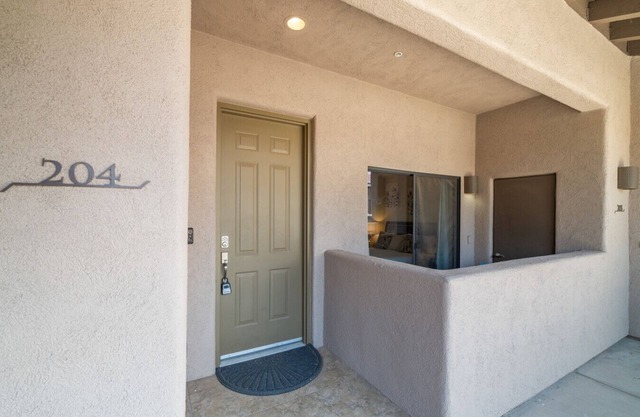 Sophisticated Elegance Spacious Condo
