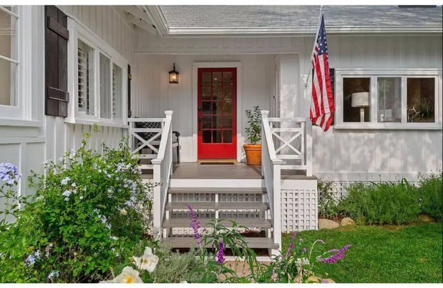 Sophisticated Santa Barbara Home, Near Everything!