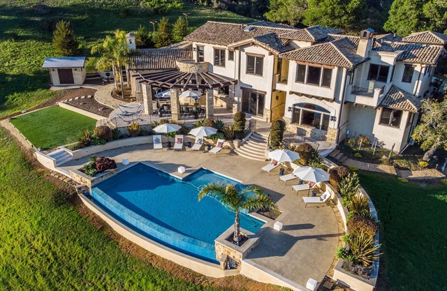 ♛ 5.700 sq. Luxusvilla, Meerblick, Infinity-Pool