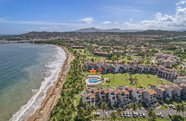 Sounds of the waves Luxury Villa 31 yards from Beach remodeled w 24 hr security