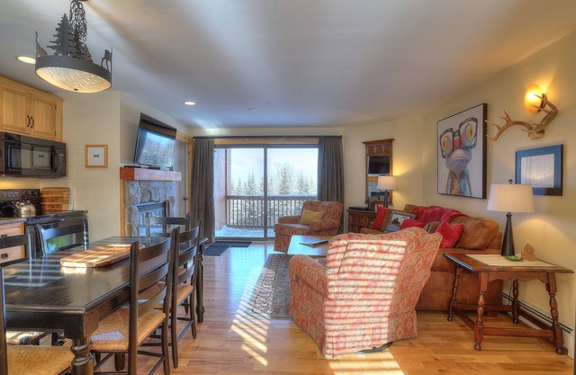 South Branch Condo 15-1 - Ski in Ski out condo at Saddleback