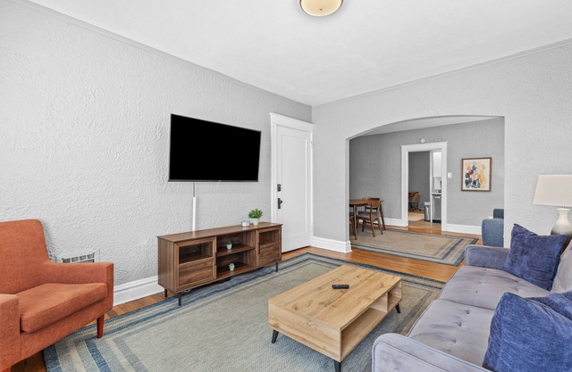 South City First Floor 2 Bedroom Apartment
