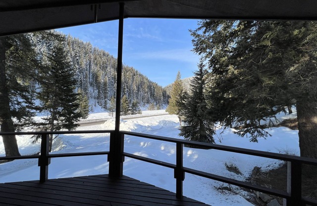 South Fork Junction Lodge & RV Park