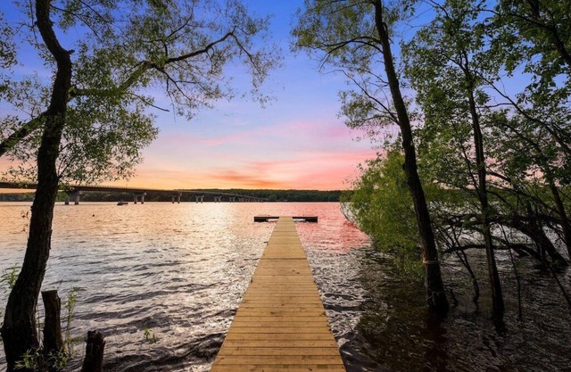 South Shore Edgewater Chalet
