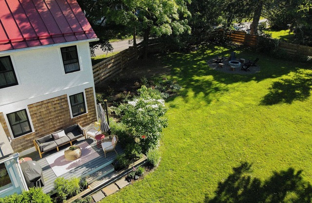 South Street Speakeasy: Historic Rosendale Home