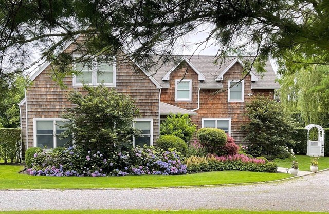 HAMPTONS LUXUS! Urlaub in Southampton! Beste Lage in der Nähe von Strand und Stadt.