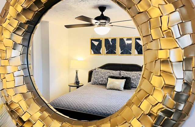 Southern Charm-Convenient to Everything!