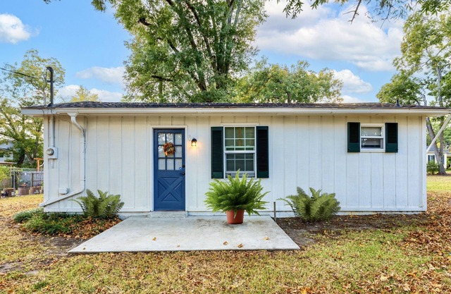 Southern Charm Cottage