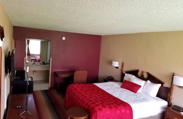 Southern Hospitality! Comfy Unit, Breakfast