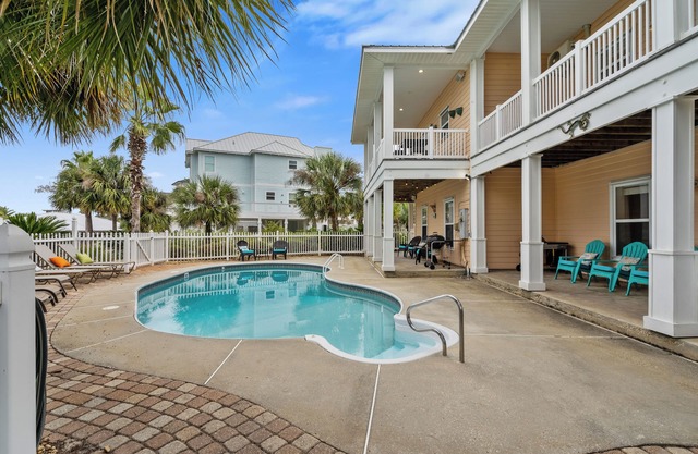 Southern Peach East Beach House 3BD Private Pool Boat Dock