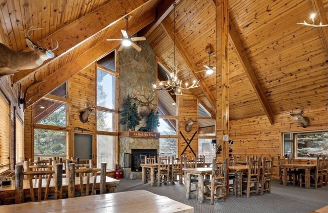 Southfork Lodge Cabin 2