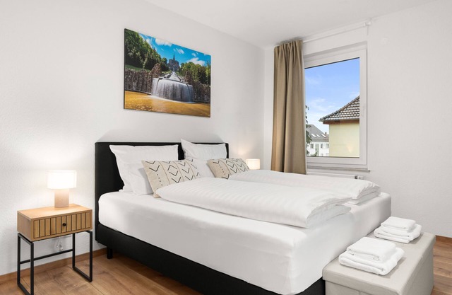 SoWi: Design Apartment - Gartenblick & Parkplatz & Highspeed Wifi - Balkon