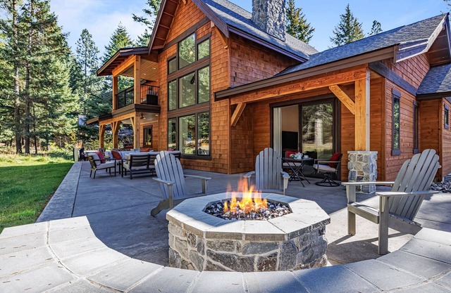 Masterfully Designed/Private Sauna & Chef’s Kitchen+Summer Special 4+Nts