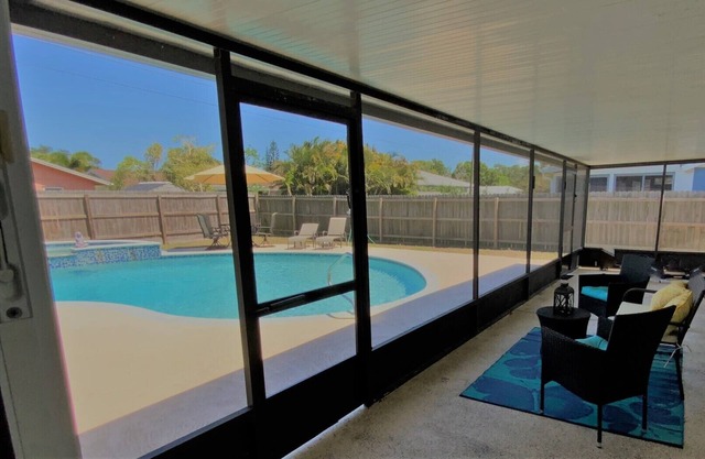 Space Coast 4 Bedroom Hot Tub and Pool Getaway - 10 min to beach!