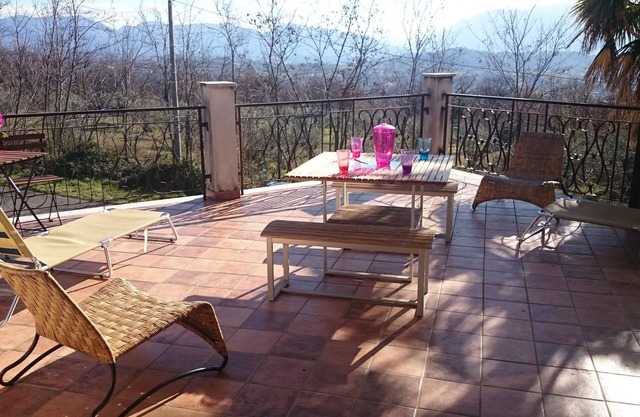 Geräumige Wohnung Via Santa Maria, San Donato Val di Comino, Latium, Italien